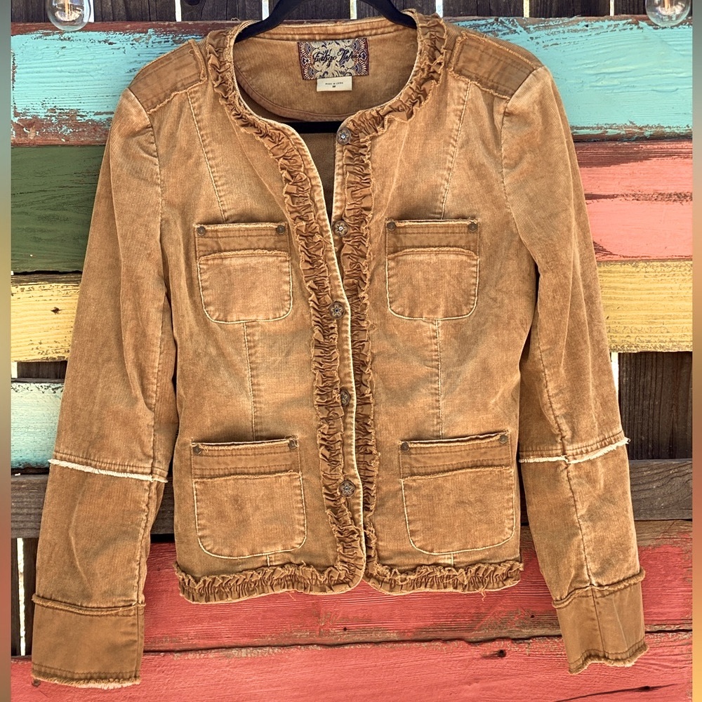 Indigo Palms Corduroy Jacket Size M Camel colored Stunning Detail